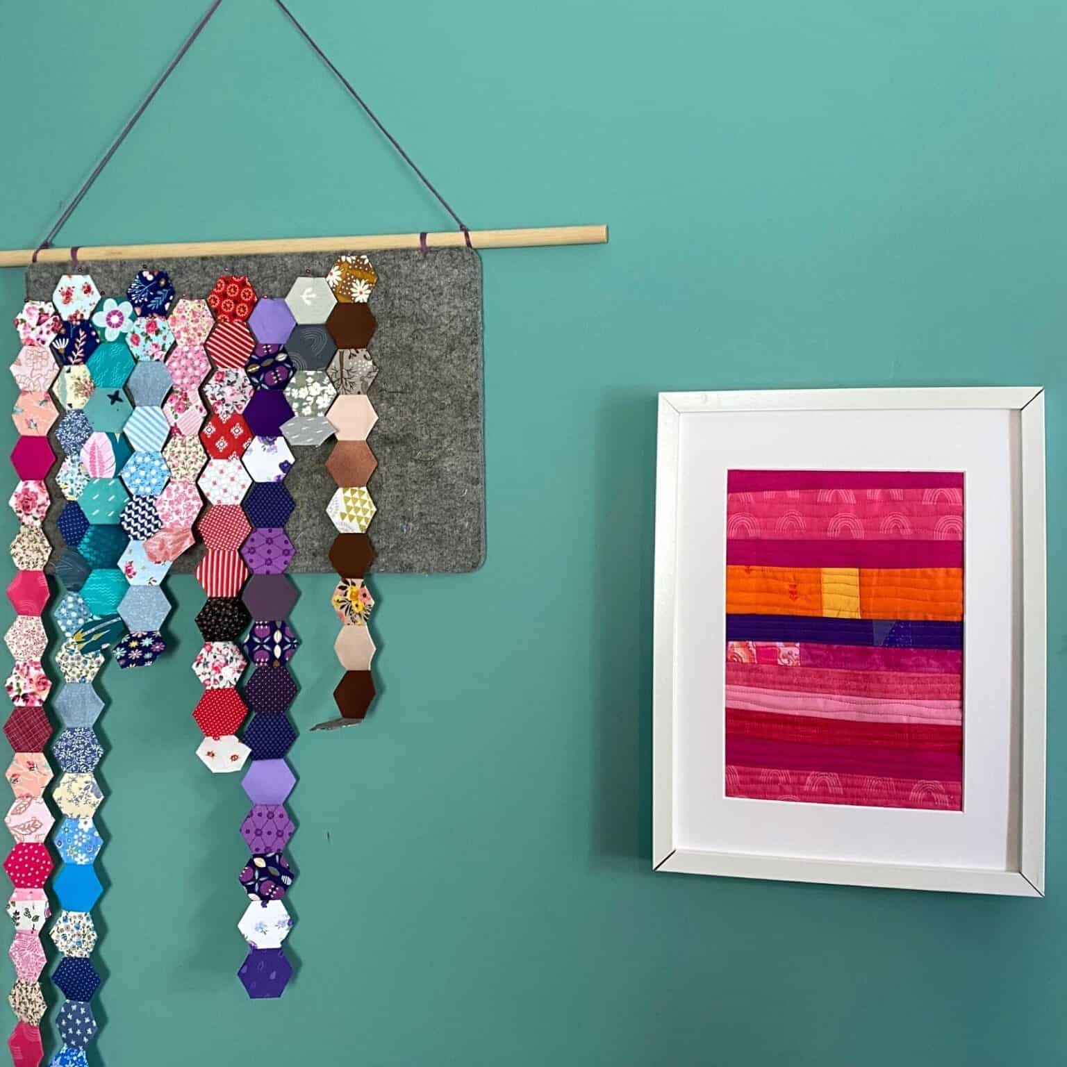 How to Make a Quilted Wall Hanging from Scraps (QuiltAsYouGo)