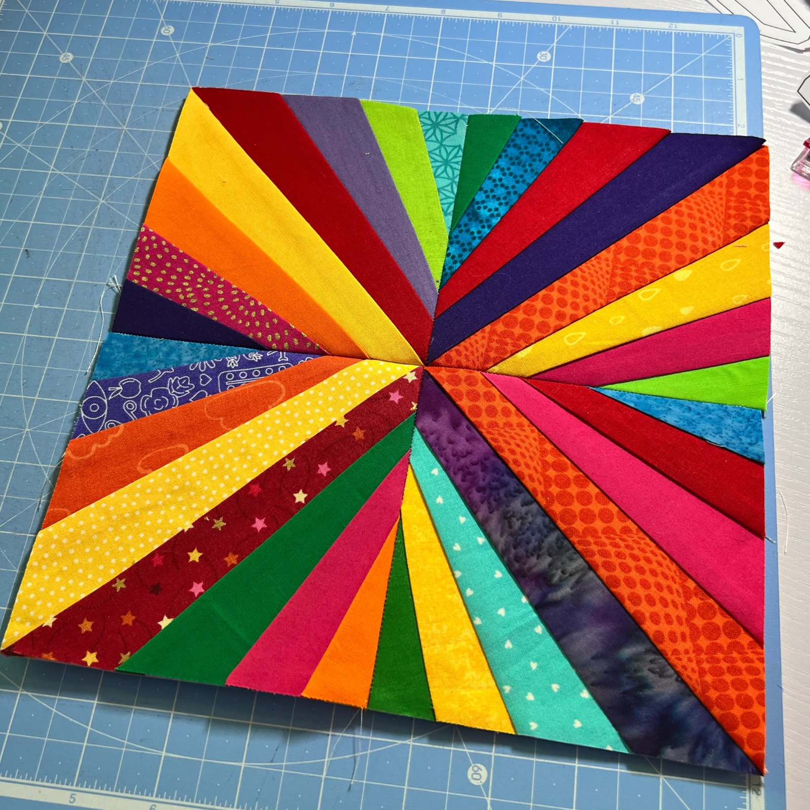 Scrap Burst Quilt Block - FREE Foundation Paper Piecing Pattern