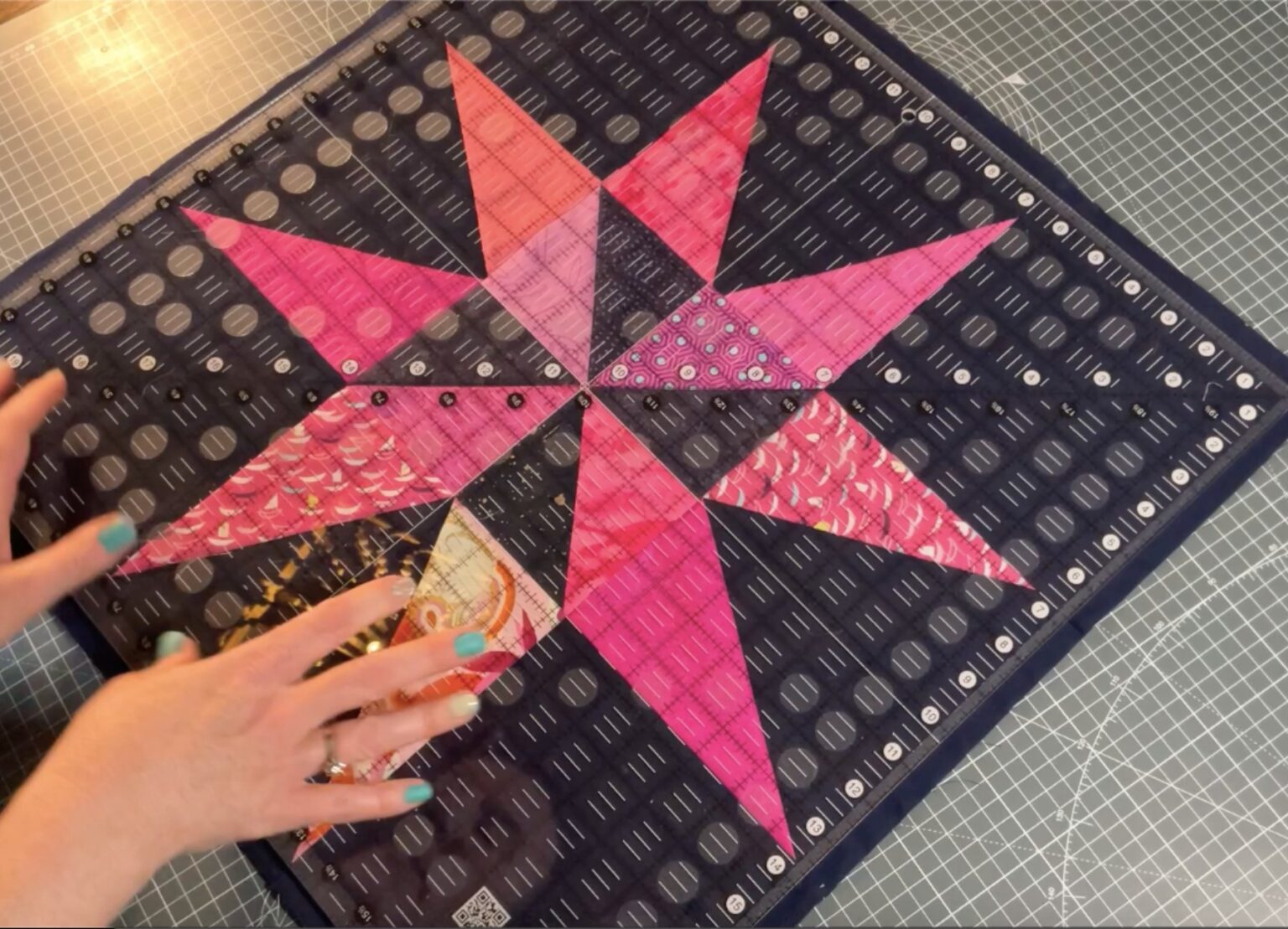 Easy Big Star Quilt Block 20.5" Block! Scrap Fabric Love