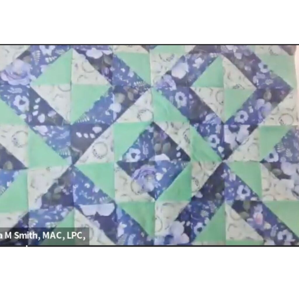 geometric UFO quilt project